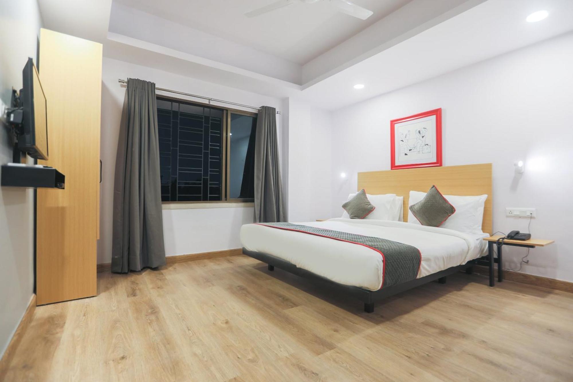 Super Townhouse Suncitel Near Kolkata Airport Hotel Dam Dam Exterior photo