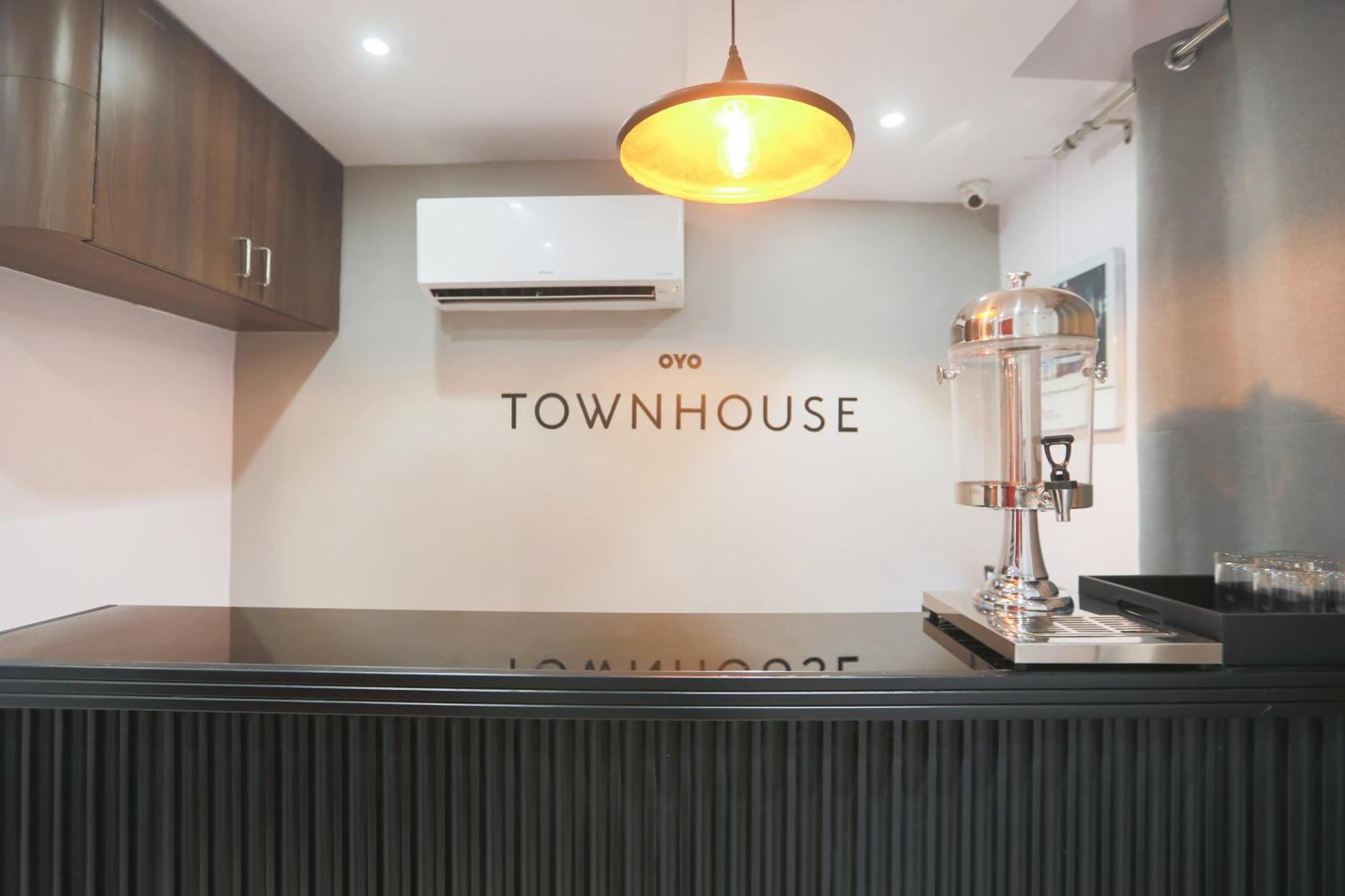Super Townhouse Suncitel Near Kolkata Airport Hotel Dam Dam Exterior photo